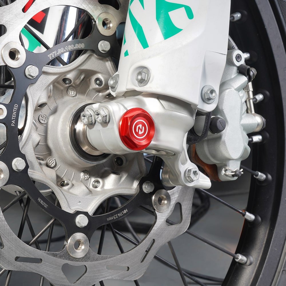 Pair Front Axle Nuts For Beta RR 125/200/250/300 2T 2013- 2024 RR 350/400/450/480/498 4T 2012-2024 Position 2