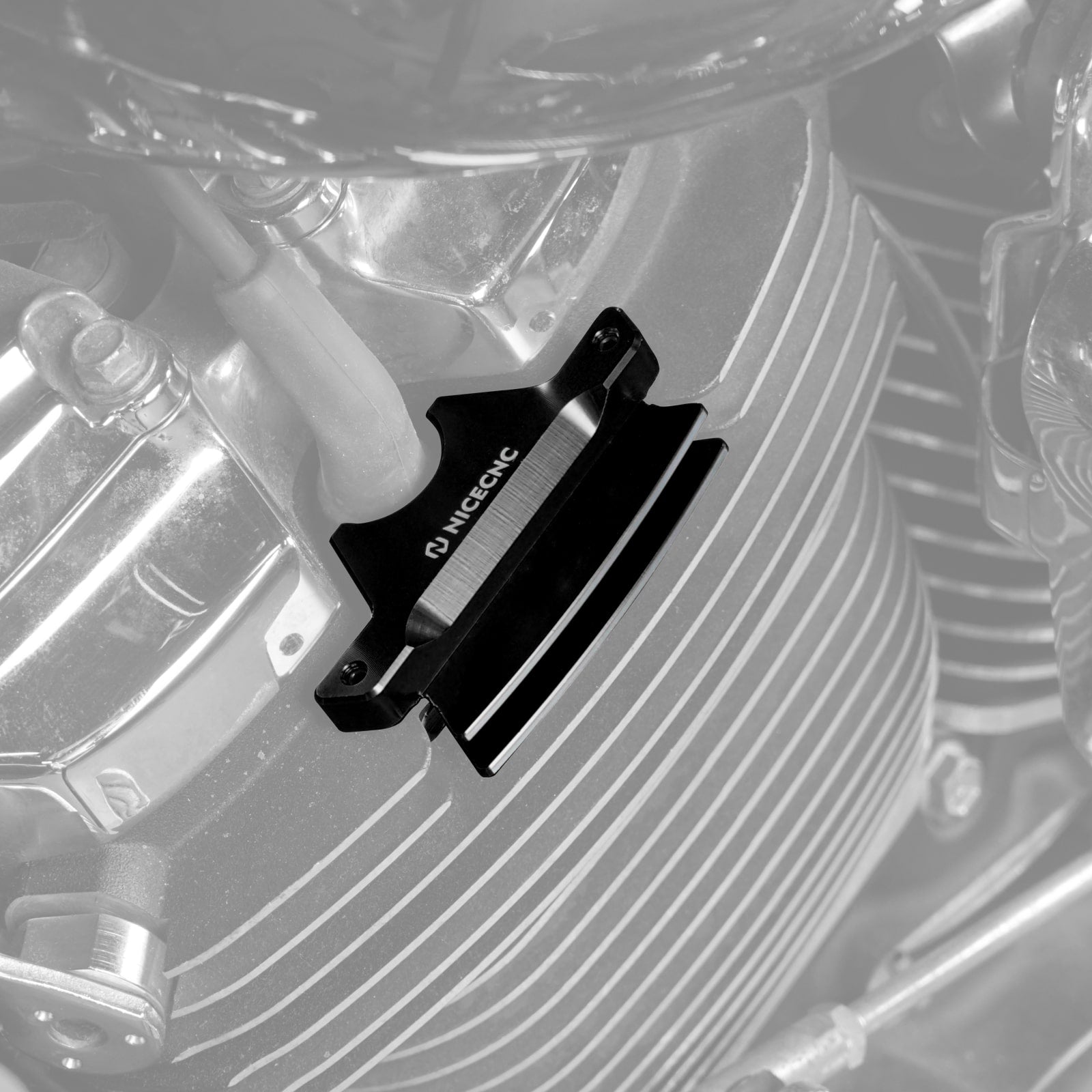 M8 Finned Spark Plug Covers For Harley Softail Low Rider Fat Boy Street Bob Heritage