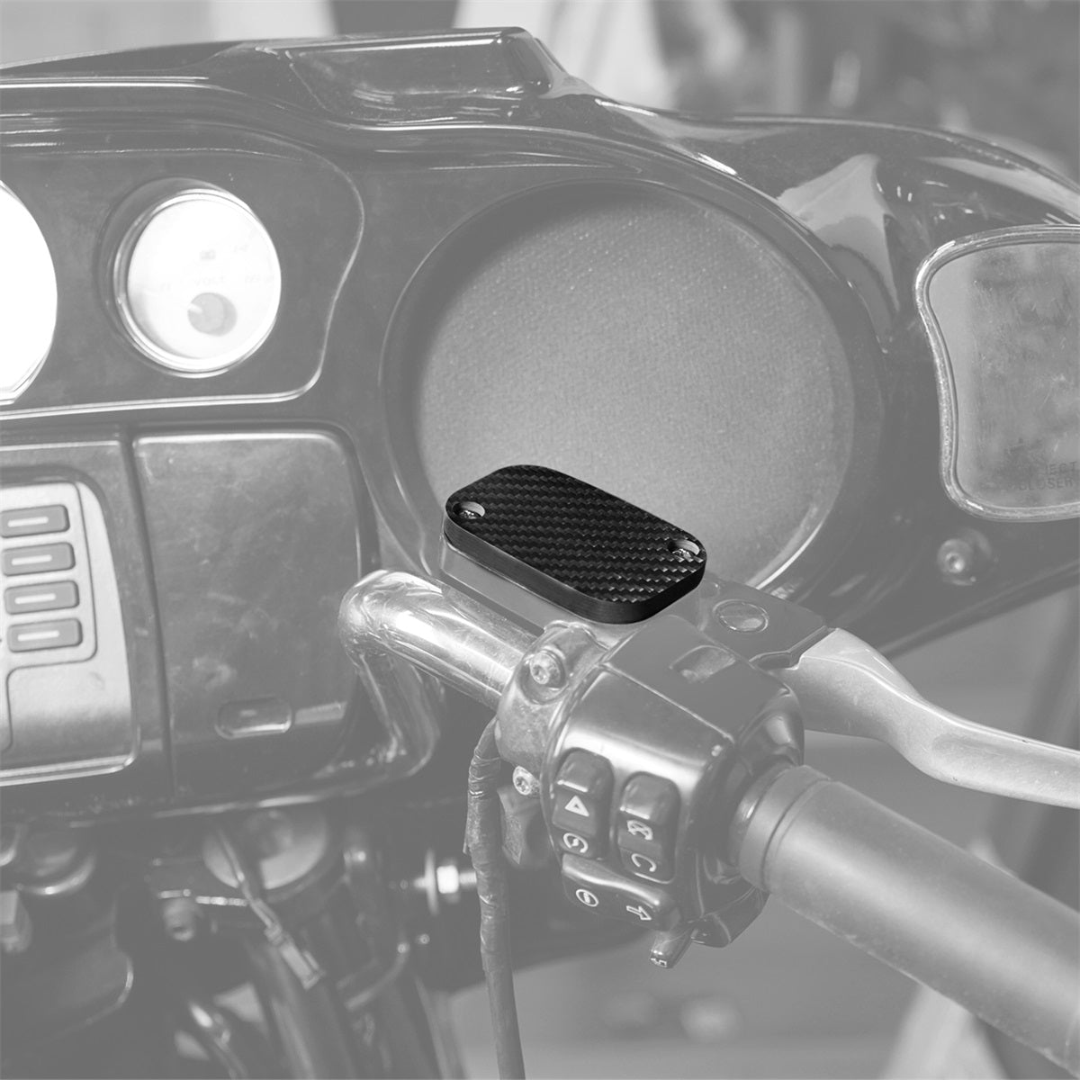 Carbon Fiber Brake Master Cylinder Cover For Harley Road King Electra Street Glide