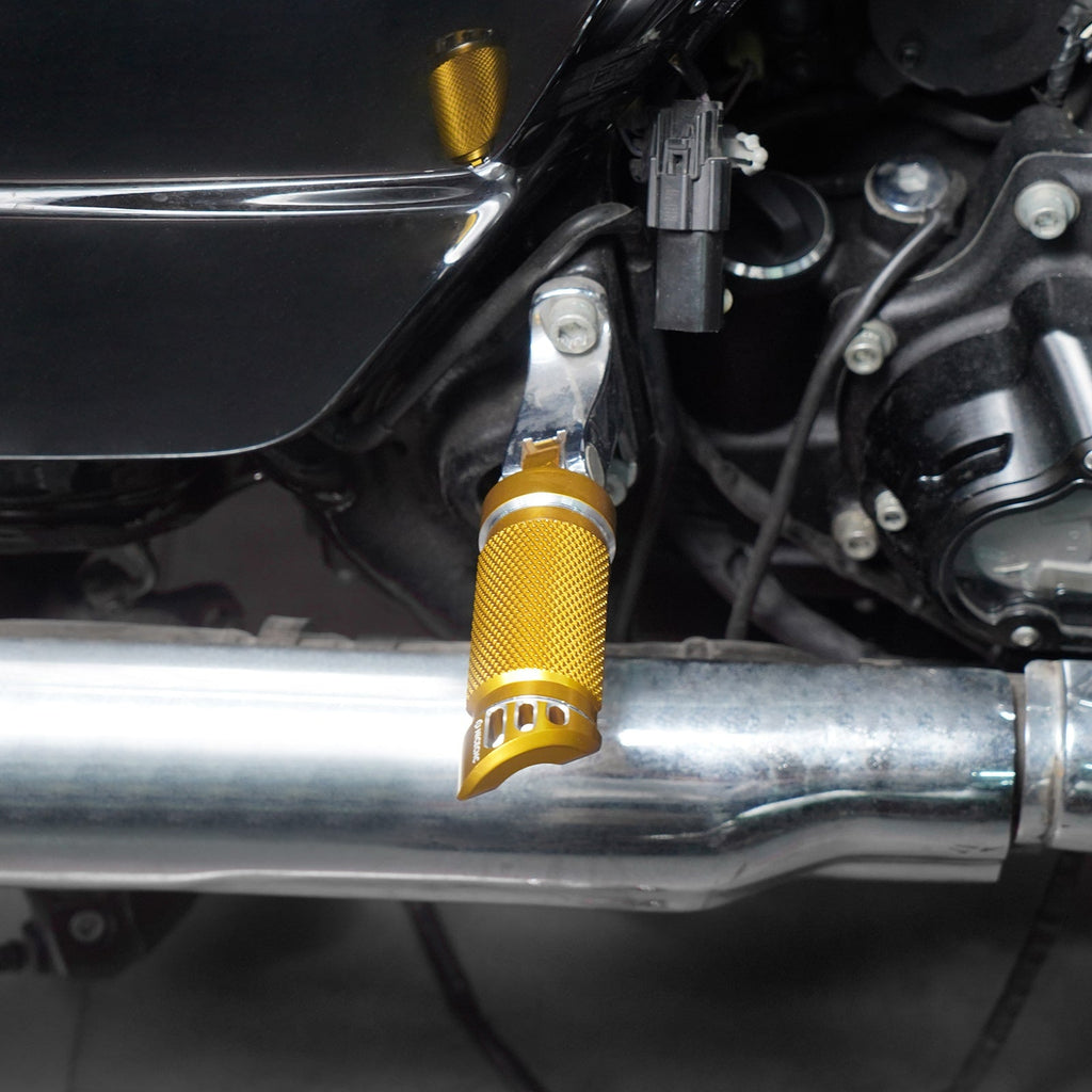 Passenger Footpegs Footrests + Shifter Pegs For Harley Road King Street Glide