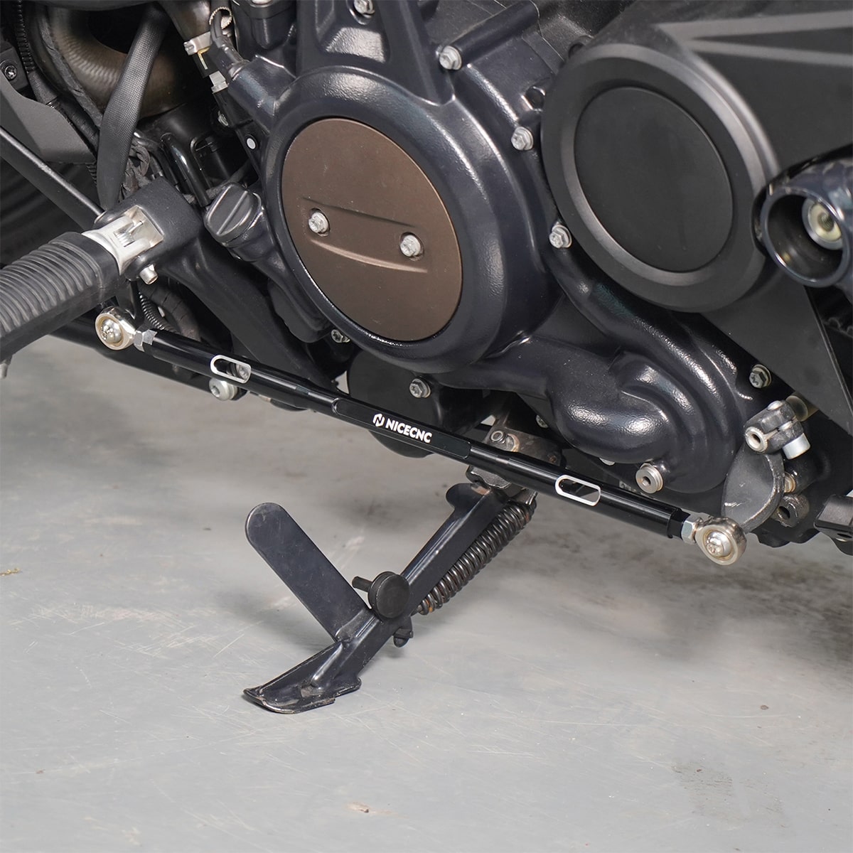 Smooth Gear Shift Linkage Shifter Link Rod Lever For Harley Sportster S 1250