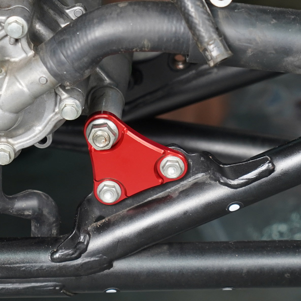 Engine Stay Mounting Hanger Brackets Holder For Honda TRX 450 R / ER 06-14