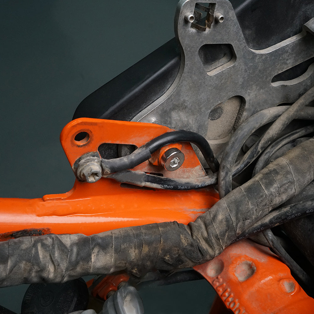 Subframe Fuel Tank Mounting Bolts For KTM 690 Enduro SMC R 2014-2022