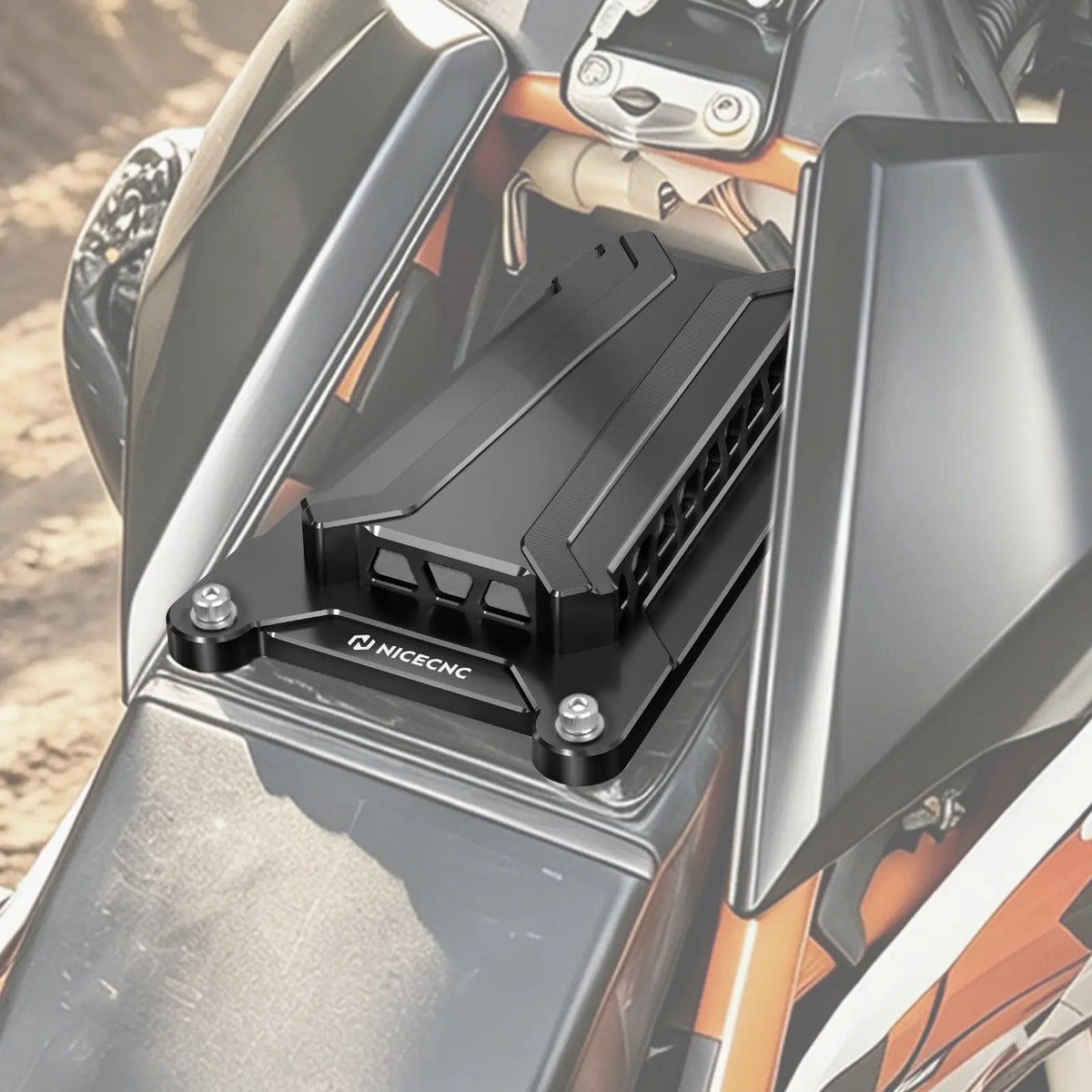 High-Performance Vented Airbox Top Cover For Husqvarna 701 Enduro SM 2016-2025
