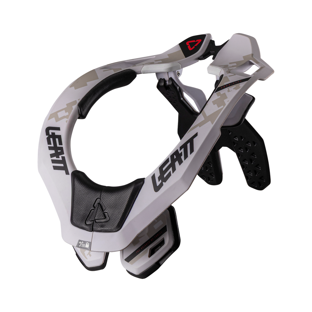 Neck Brace 4.5